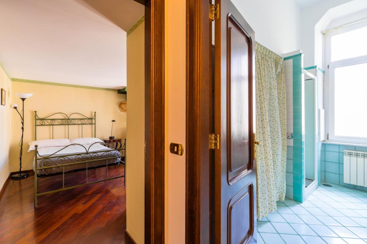 Grand Classic Apartment At San Martino By Napoliapartments Dış mekan fotoğraf